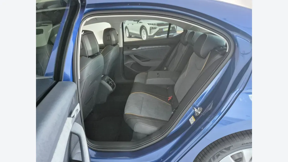 SKODA Superb Superb 1.5 TSI Plug-in Hybrid Edition 130 DSG