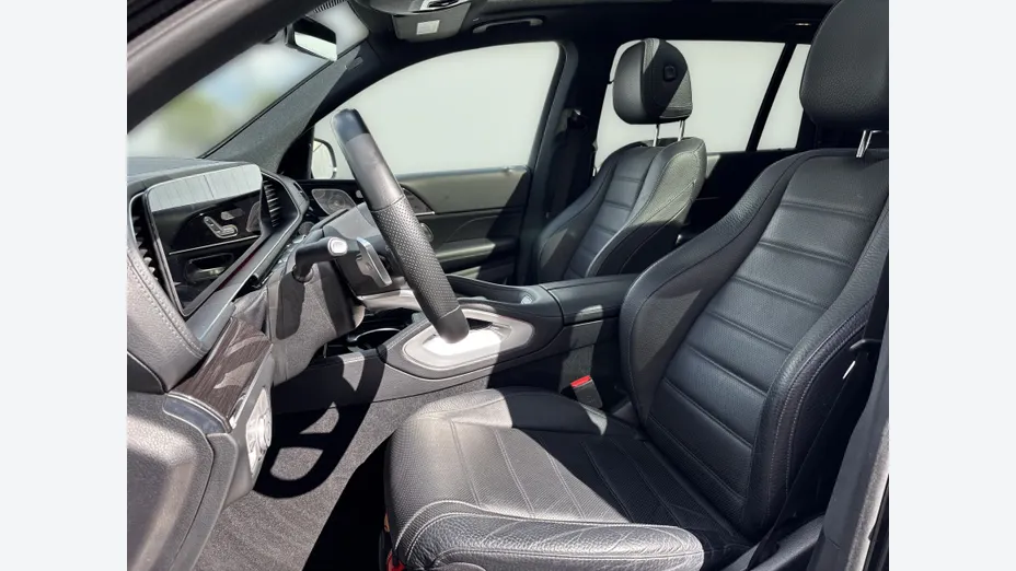 MERCEDES-BENZ GLS -