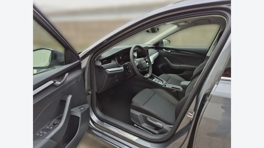 SKODA Octavia Octavia 2.0 TSI Drive Selection 4x4 DSG Nowy