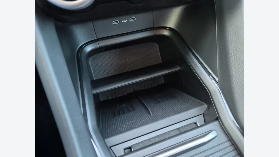 SKODA Kodiaq Kodiaq 1.5 TSI mHEV 4x2 Drive DSG Nowy