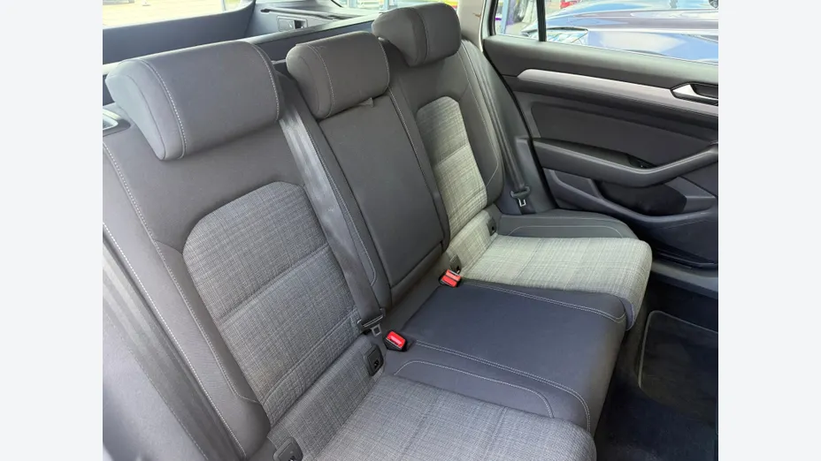 VOLKSWAGEN Passat Passat 2.0 TDI EVO Business DSG