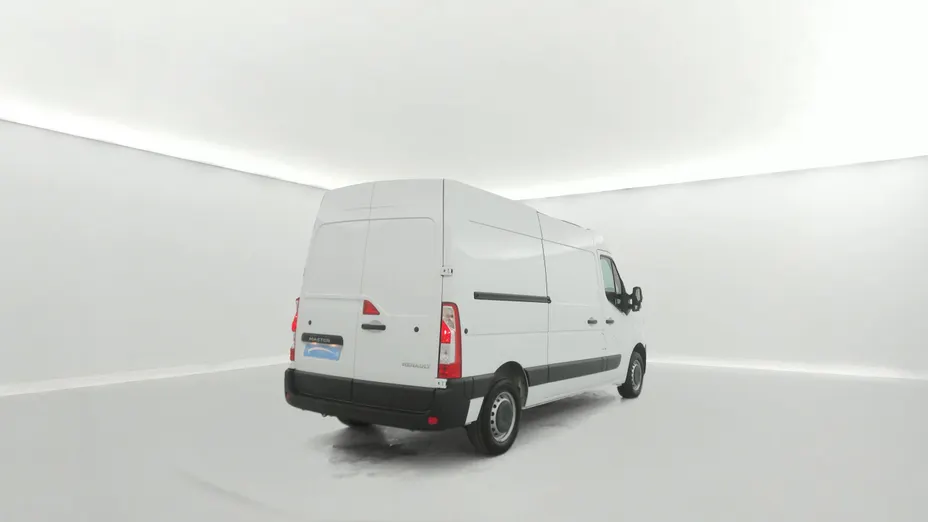 RENAULT Trafic -