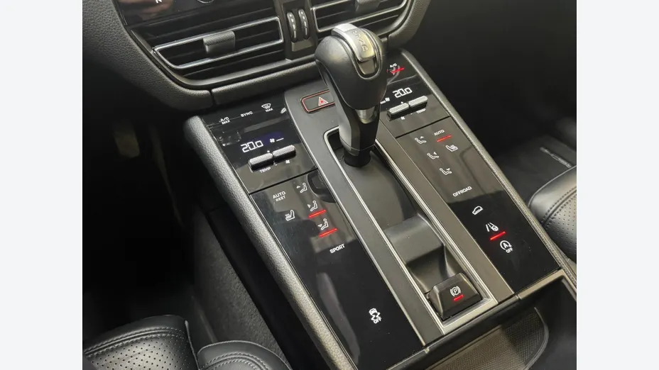 PORSCHE Macan Macan