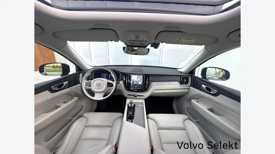VOLVO XC60 XC60 B5 B AWD Ultimate Dark aut