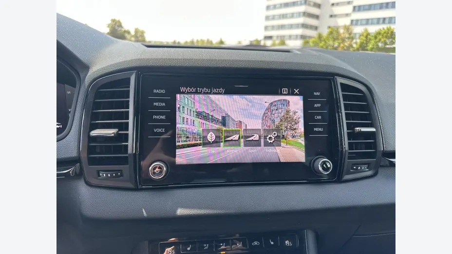 SKODA Karoq Karoq 1.5 TSI ACT Sportline DSG