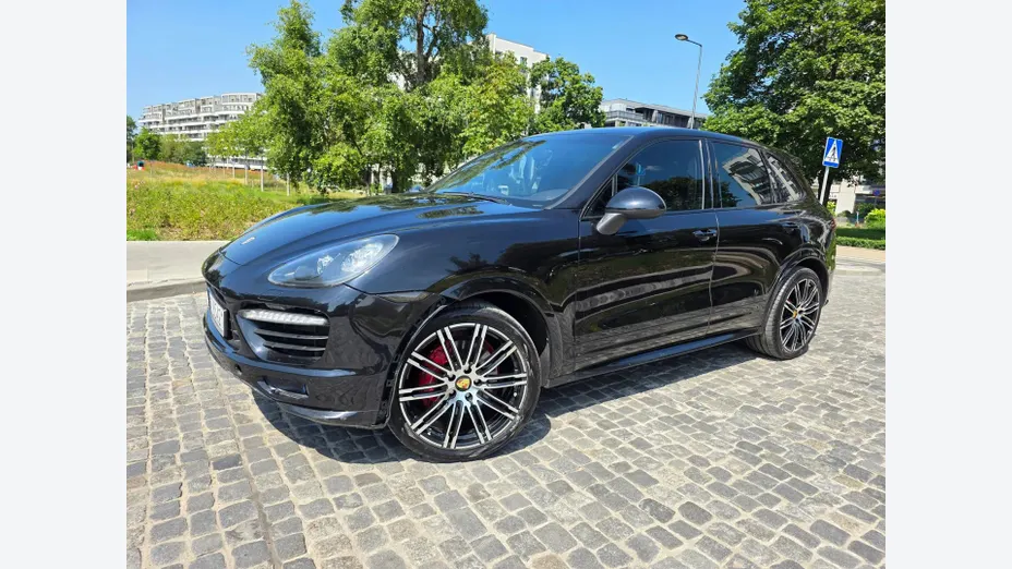 PORSCHE Cayenne -