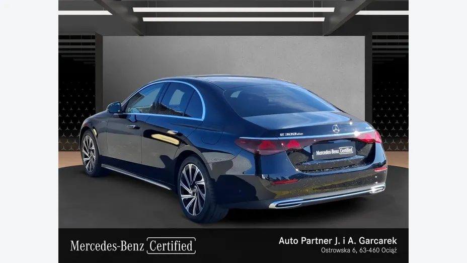 MERCEDES-BENZ E Klasa E 300 de PHEV 4-Matic Exclusive 9G-Tronic