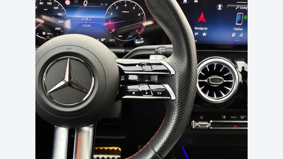 MERCEDES-BENZ GLA GLA 200