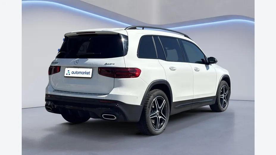MERCEDES-BENZ GLB GLB 220 d 4-Matic AMG Line 8G-DCT
