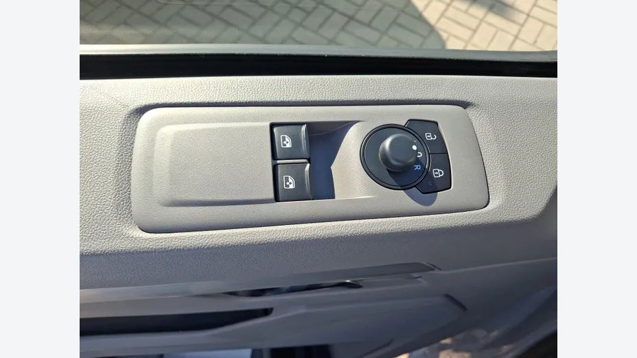 VOLKSWAGEN Transporter Transporter TDI L2H1 Edition 4Motion aut Nowy
