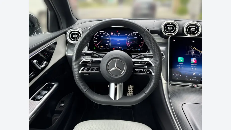 MERCEDES-BENZ GLC -