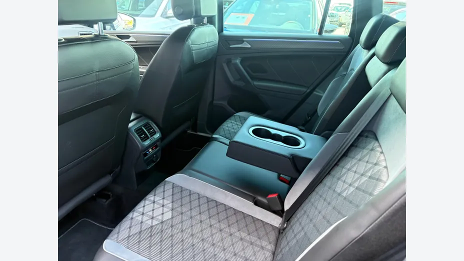 VOLKSWAGEN Tiguan Tiguan 2.0 TSI 4Mot. R-Line DSG