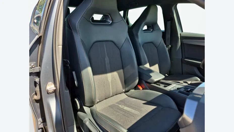 CUPRA Leon -