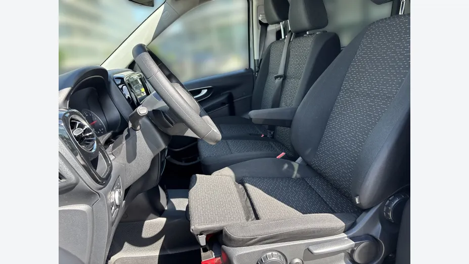 MERCEDES-BENZ Vito Vito Tourer 116 CDI L2 Pro 9G-Tronic 447.703