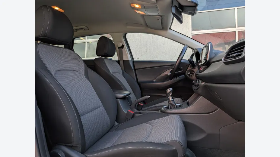 HYUNDAI i30 i30 1.0 T-GDI Modern