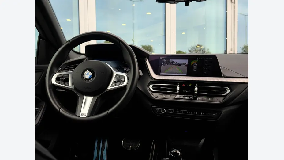 BMW Seria 2 218i M Sport aut
