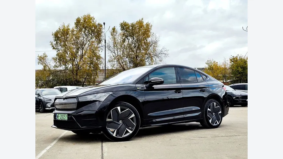 SKODA Enyaq -