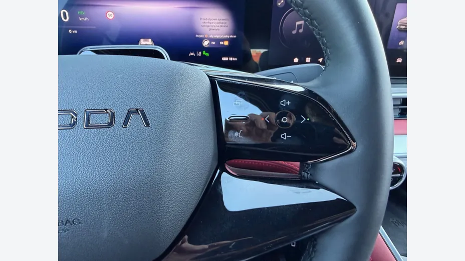 OMODA Omoda 9 Omoda 9 1.5 Super Hybrid Exclusive AWD