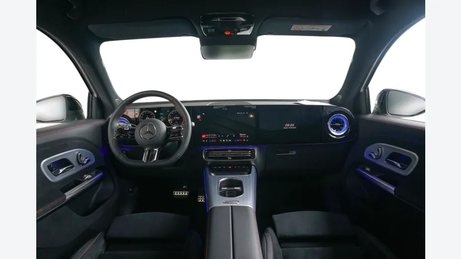 MERCEDES-BENZ GLB -