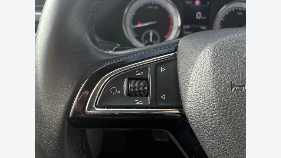 SKODA Superb Superb 2.0 TSI 4x4 Sportline DSG