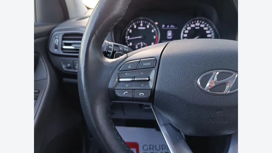 HYUNDAI i30 i30 1.5 T-GDI 48V Smart DCT