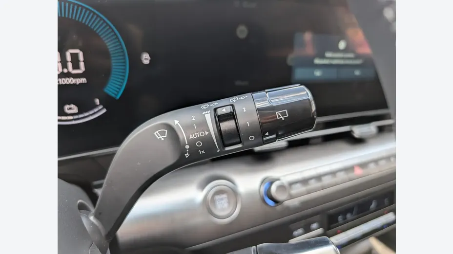 HYUNDAI Kona Kona 1.6 GDI Hybrid Smart DCT Nowy