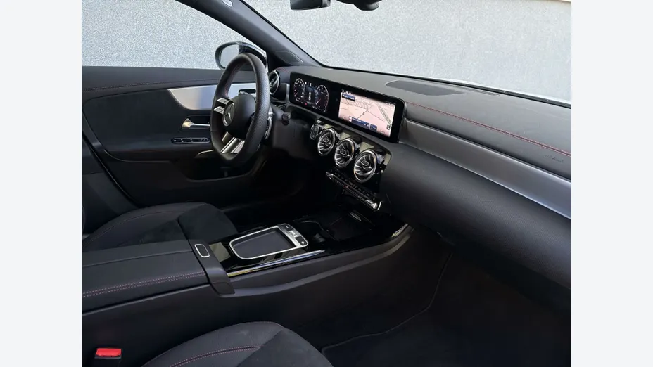 MERCEDES-BENZ CLA CLA 200 mHEV AMG Line 7G-DCT
