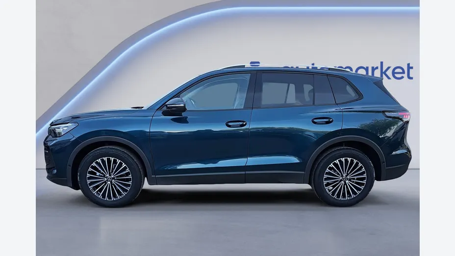 VOLKSWAGEN Tiguan Tiguan 1.5 eTSI Life Plus DSG Nowy