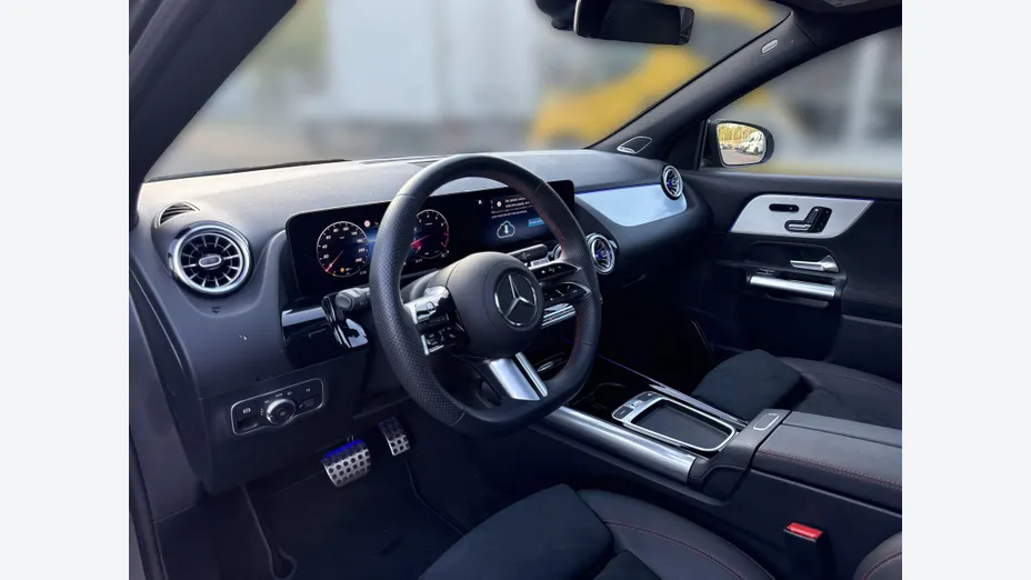 MERCEDES-BENZ GLA GLA 200 mHEV AMG Line 7G-DCT