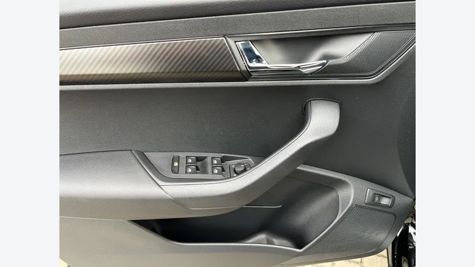 SKODA Karoq Karoq 2.0 TSI 4x4 Sportline DSG