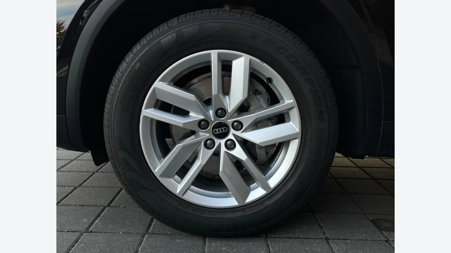 AUDI Q5 Q5 40 TFSI mHEV Quattro S tronic