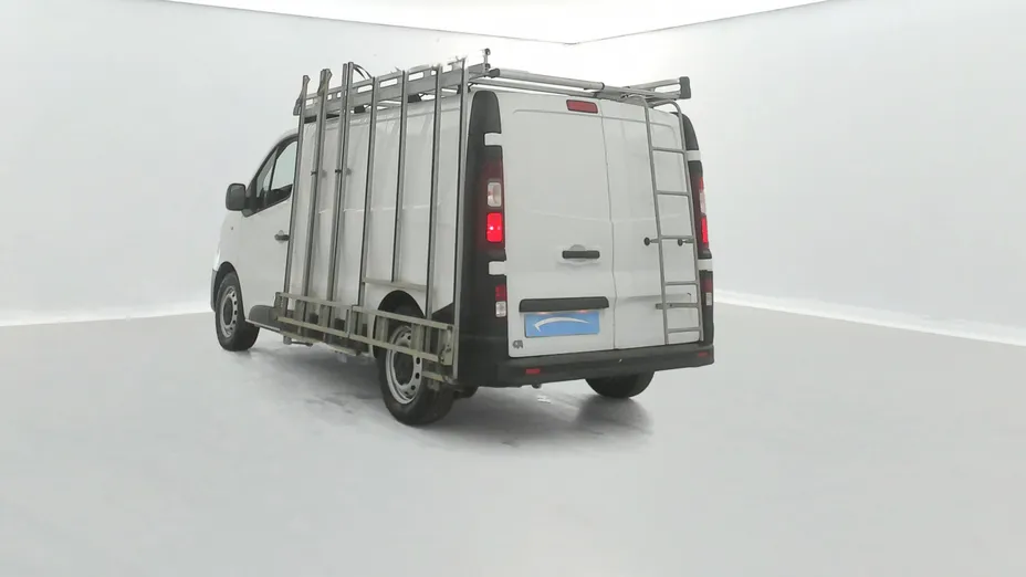 RENAULT Trafic -