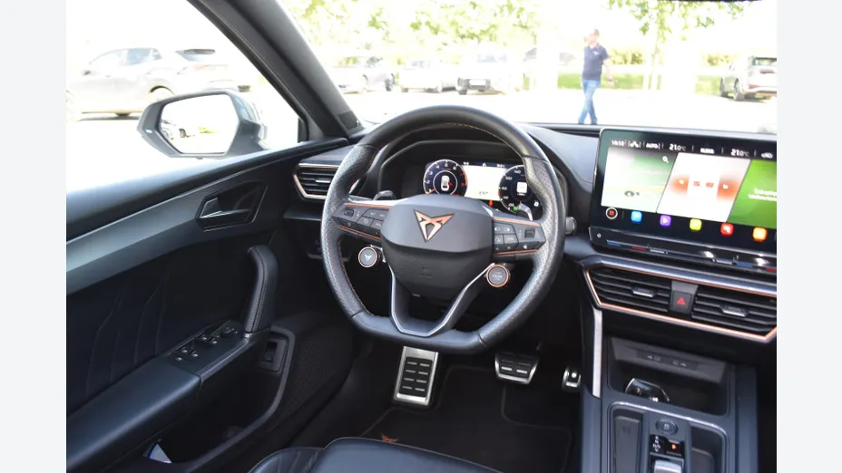 CUPRA Leon Leon 2.0 TSI 4Drive VZ DSG