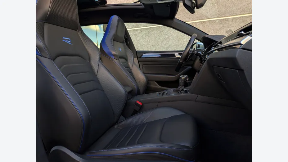VOLKSWAGEN Arteon Arteon 2.0 TSI 4Motion R DSG