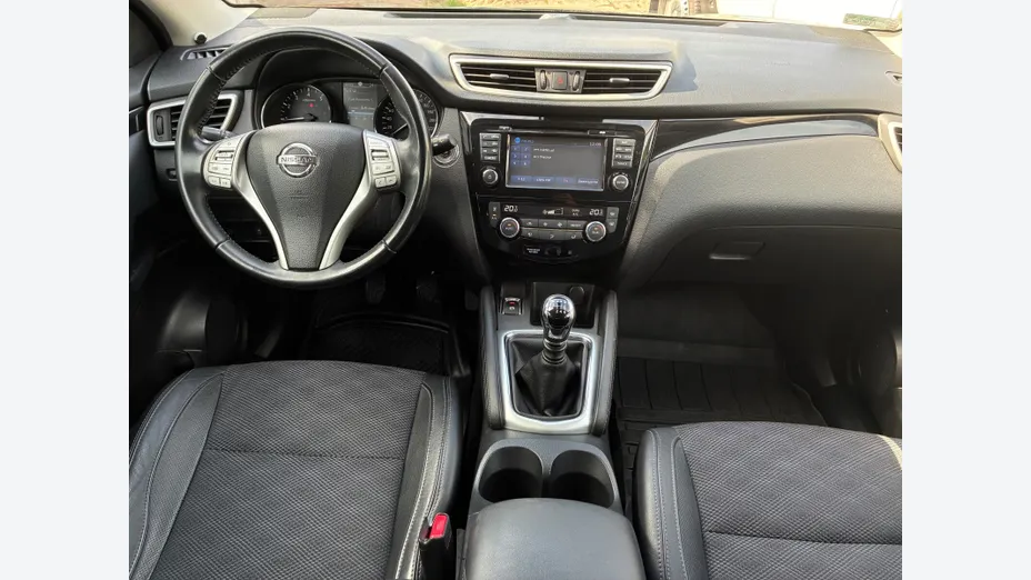 NISSAN Qashqai Qashqai 1.2 DIG-T Tekna