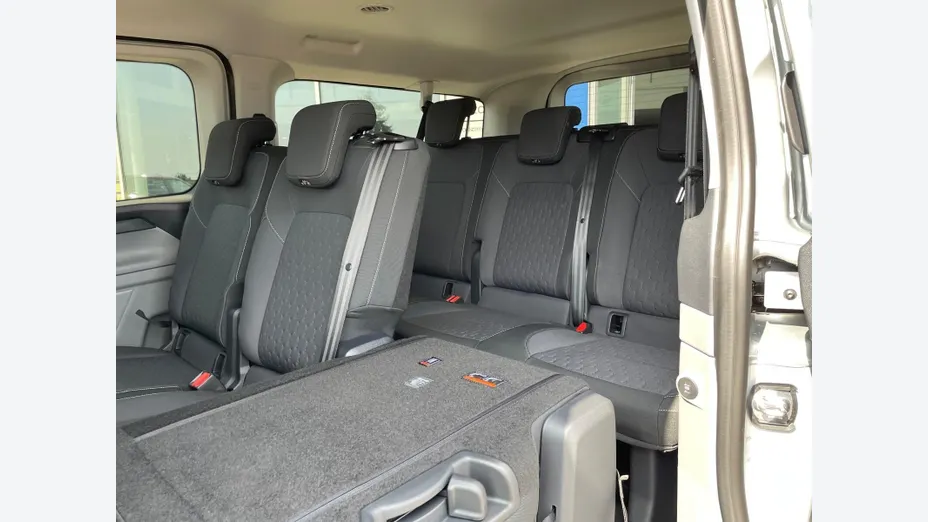 FORD Transit Custom Transit Custom 2.0 EcoBlue 320 L2H1 Limited Aut. Nowy