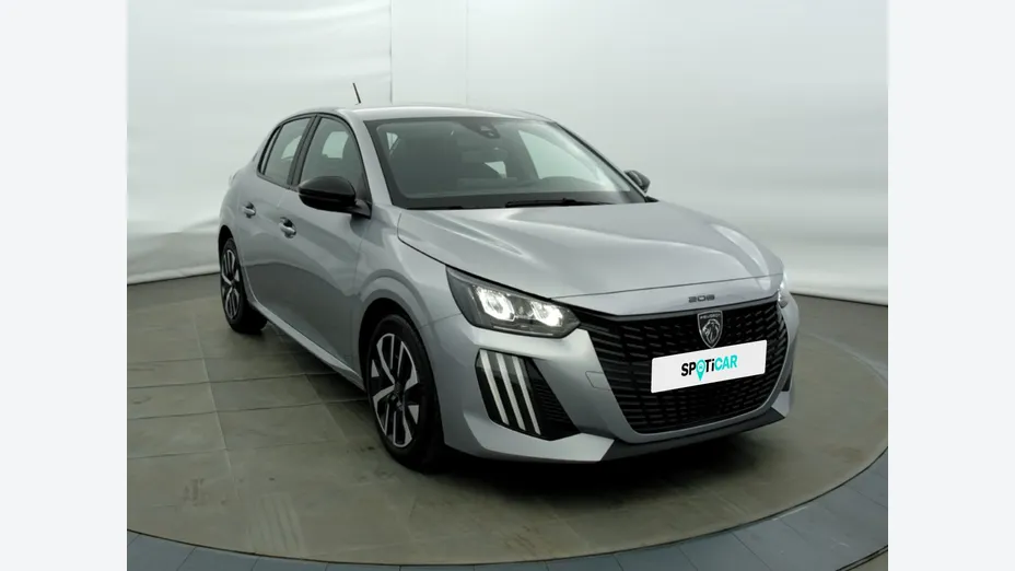 PEUGEOT 208 -