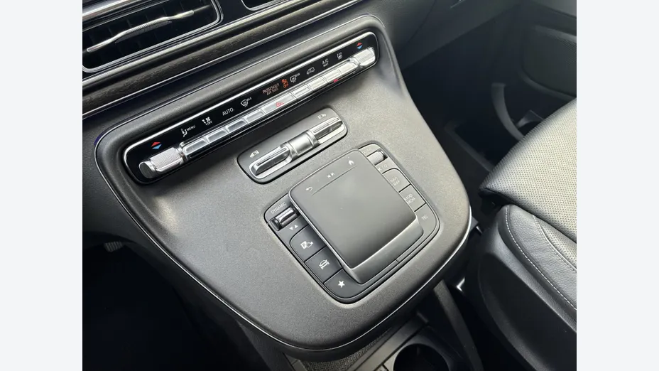 MERCEDES-BENZ V Klasa V 250 d 9G-Tronic Avantgarde (ekstra dł)
