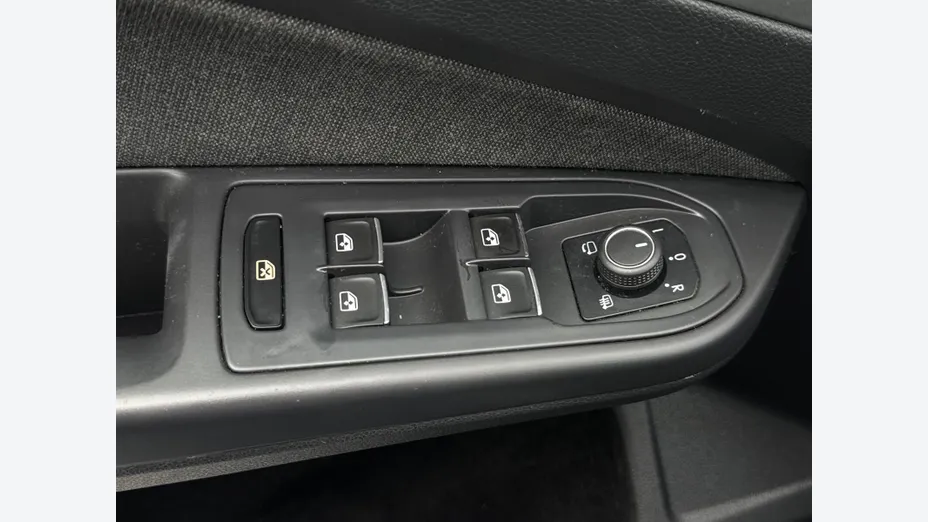VOLKSWAGEN Golf Golf VIII 2.0 TDI Life