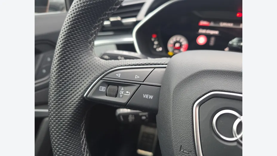 AUDI Q3 Sportback -