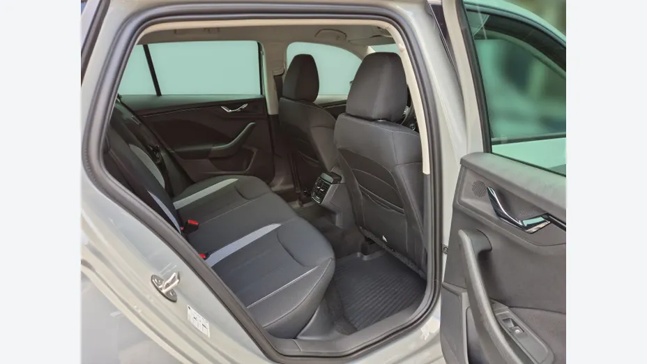SKODA Scala Scala 1.0 TSI Drive