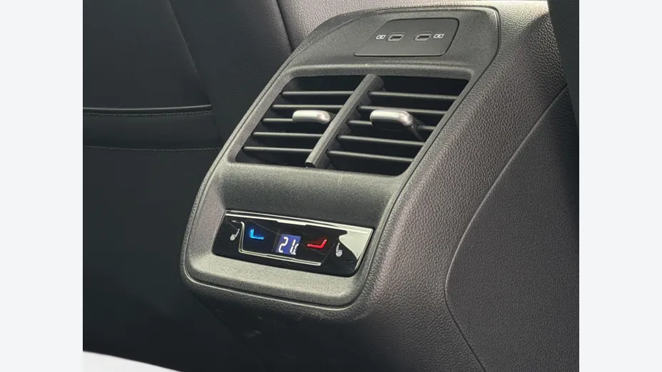 VOLKSWAGEN Passat Passat 2.0 TDI SCR Elegance DSG