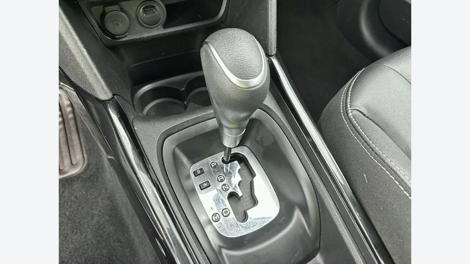 PEUGEOT 2008 -
