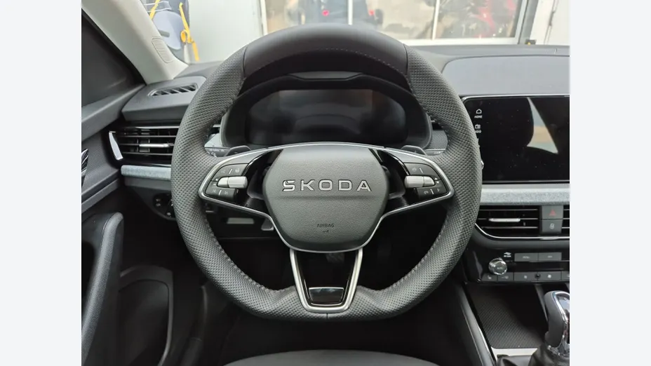 SKODA Scala Scala 1.0 TSI Drive DSG Nowy