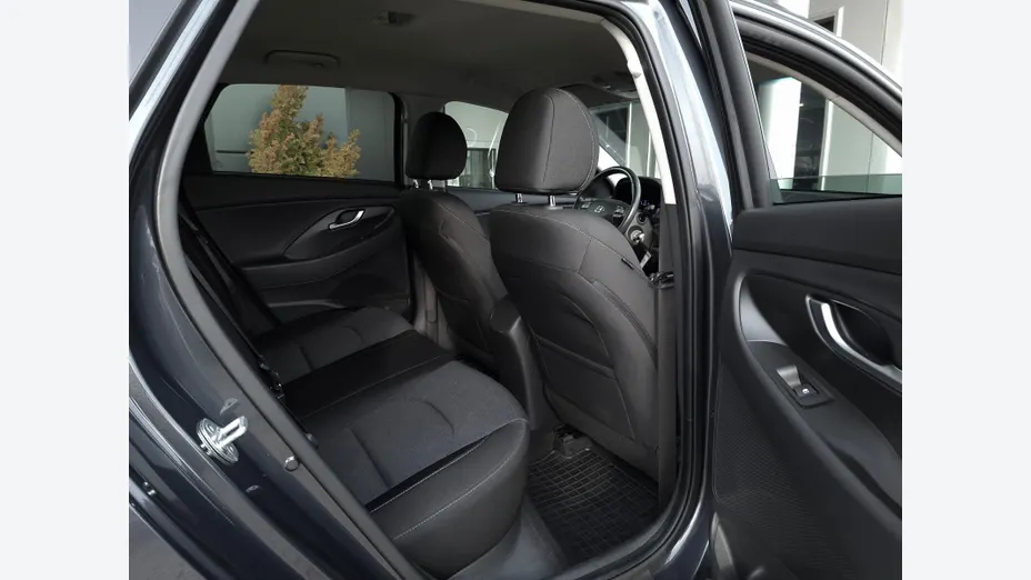 HYUNDAI i30 i30 1.0 T-GDI Smart