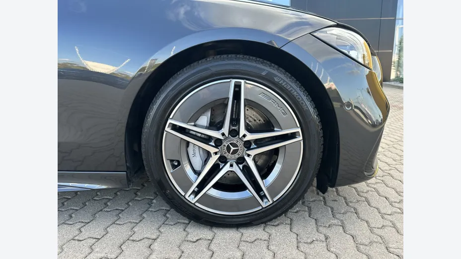 MERCEDES-BENZ C Klasa C 180 mHEV AMG