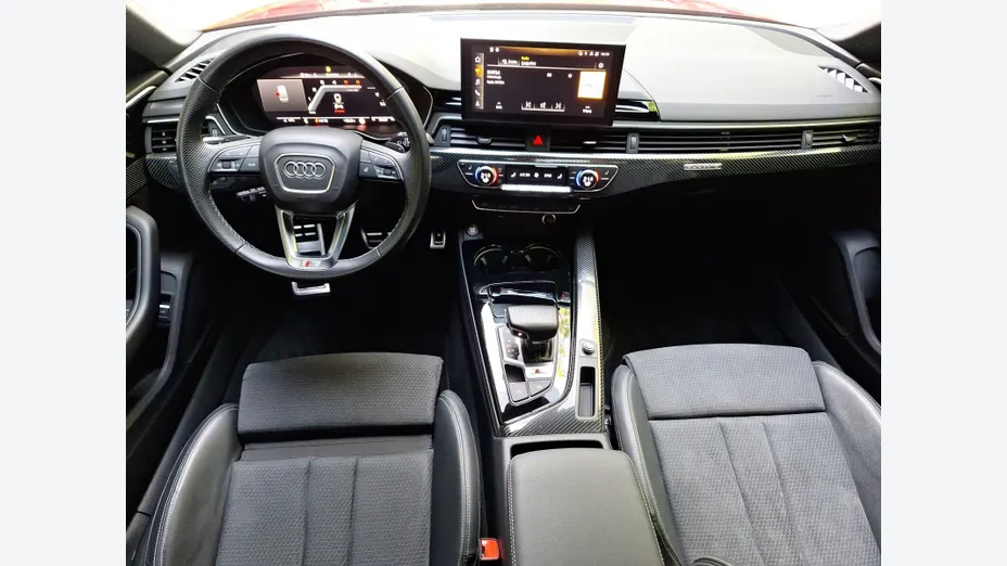 AUDI S5 -