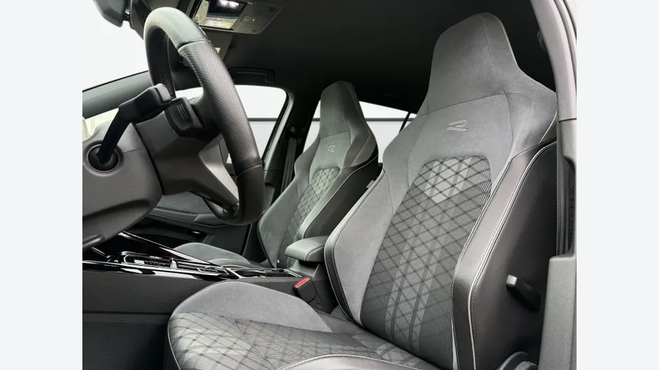 VOLKSWAGEN Golf Golf VIII 2.0 TDI R-Line DSG