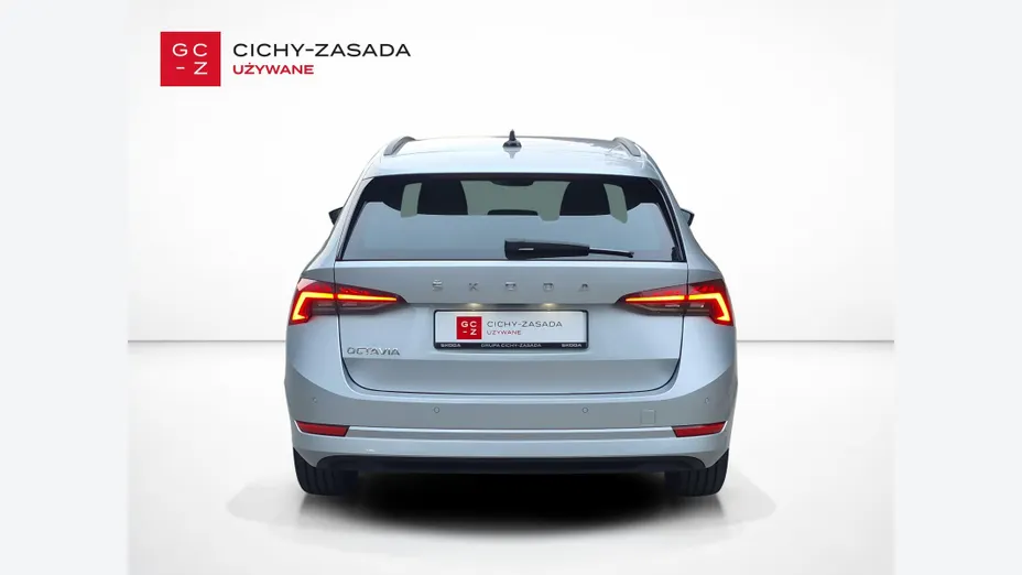 SKODA Octavia -