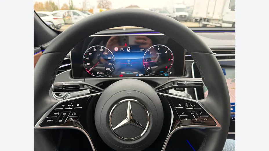 MERCEDES-BENZ E Klasa E 220 d mHEV 4-Matic Avantgarde 9G-Tronic
